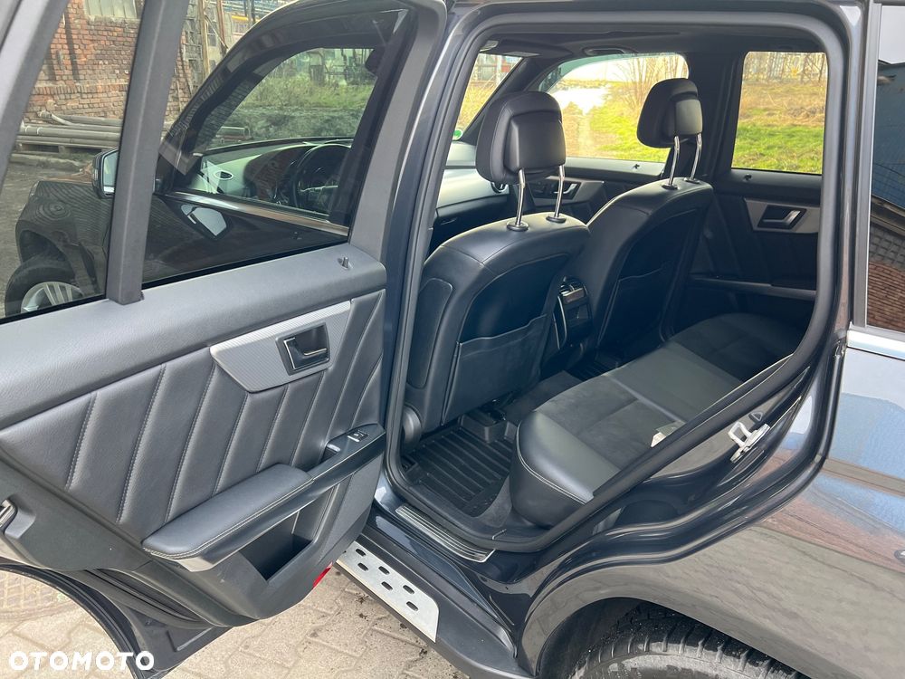 Mercedes-Benz GLK 350 CDI 4Matic (BlueEFFICIENCY) 7G-TRONIC - 7