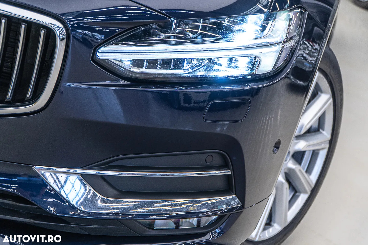 Volvo S90 D5 AWD Geartronic Inscription - 40