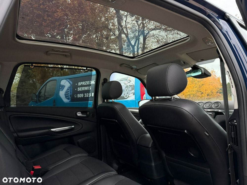 Ford S-Max 2.0 TDCi DPF Titanium X - 29