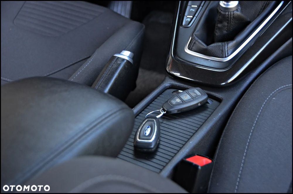 Ford Focus - 29