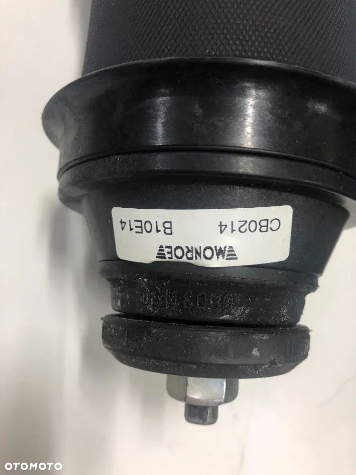 AMORTYZATOR KABINY+PODUSZKA FH - 2