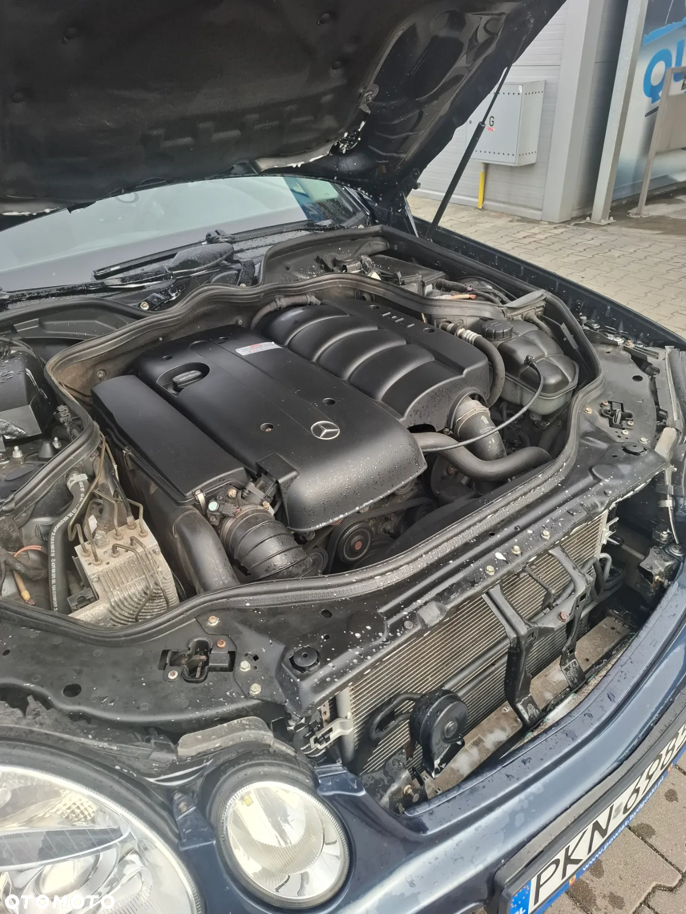 Mercedes-Benz Klasa E 220 CDI Classic - 16