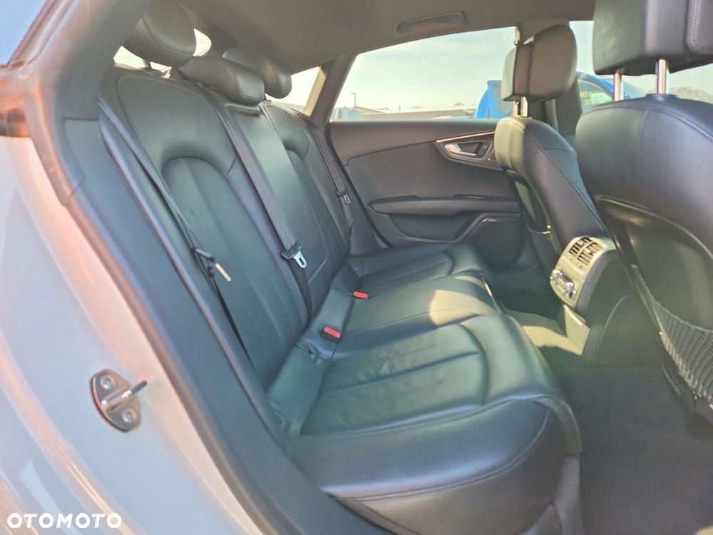 Audi A7 Sportback - 11