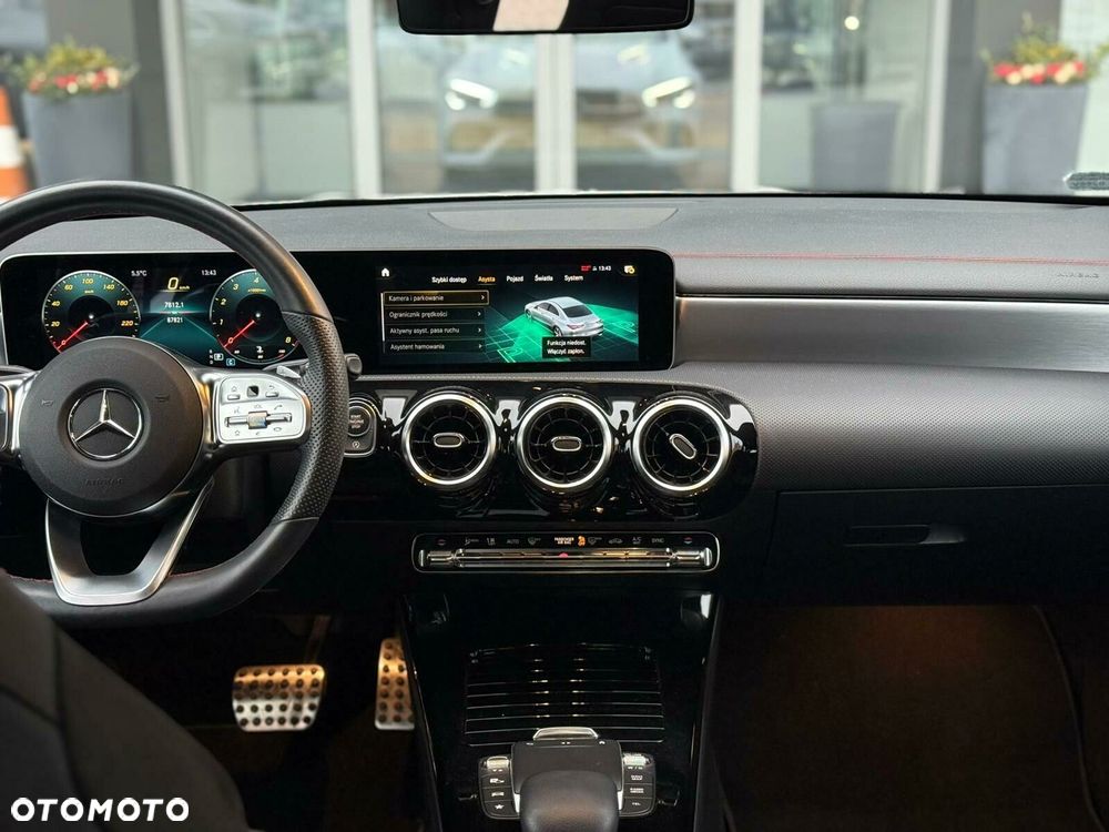 Mercedes-Benz CLA - 5