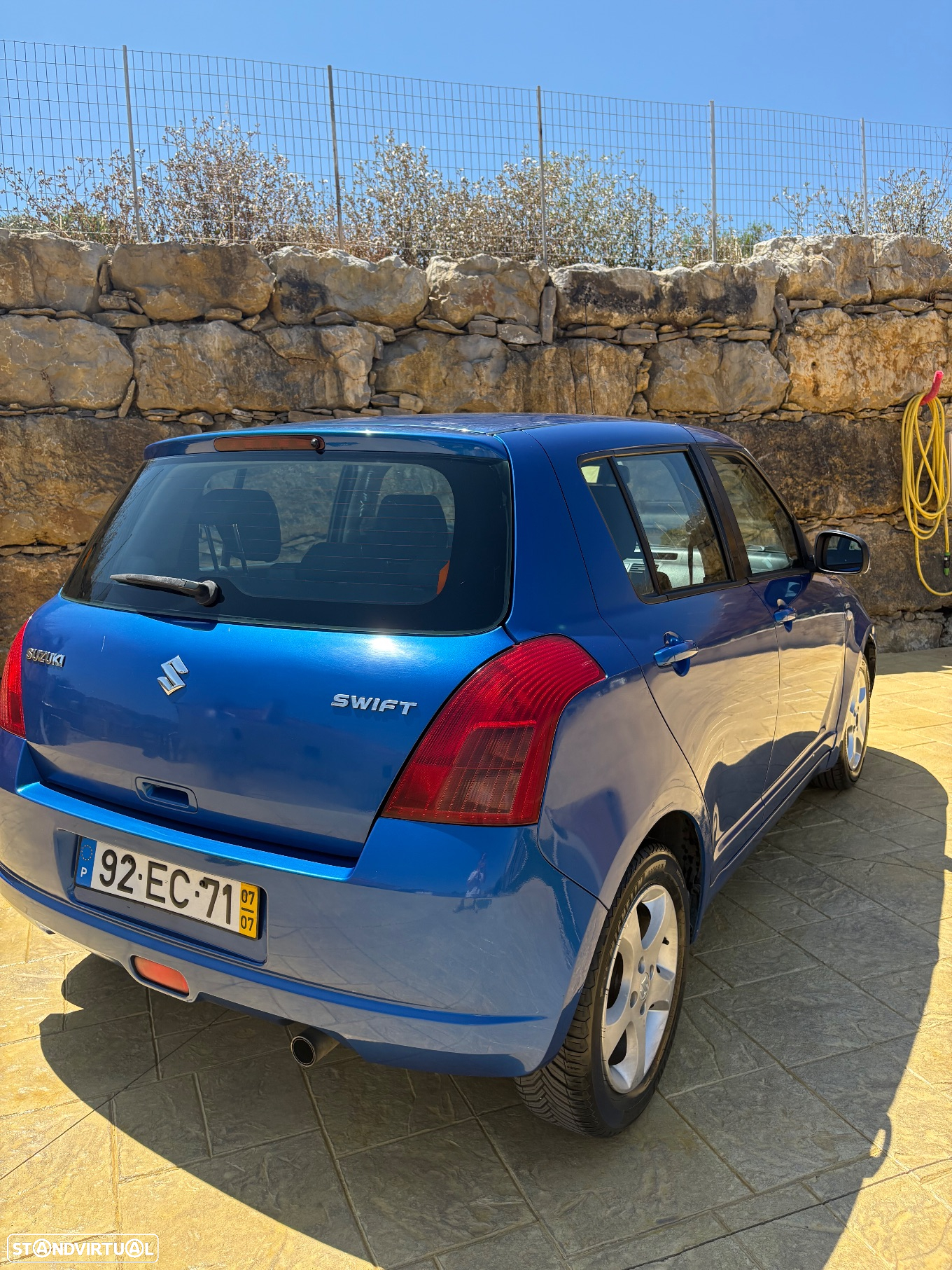 Suzuki Swift - 2