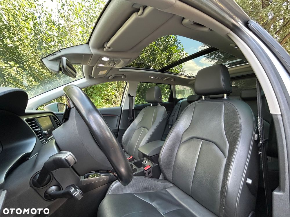 Seat Leon Sportstourer 1.8 TSI Start&Stop 4Drive DSG X-Perience - 19