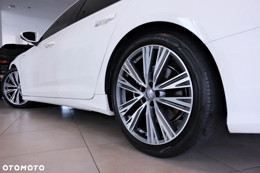 Audi A6 55 TFSI quattro S tronic S line - 10