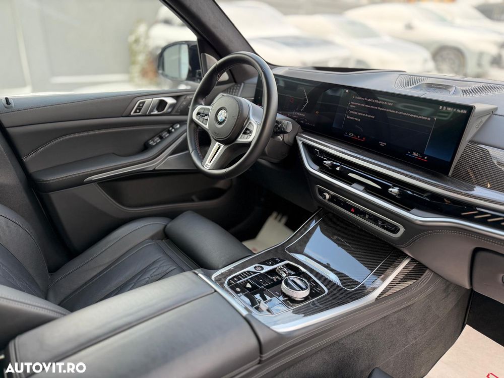 BMW X7 M60i xDrive AT MHEV - 27