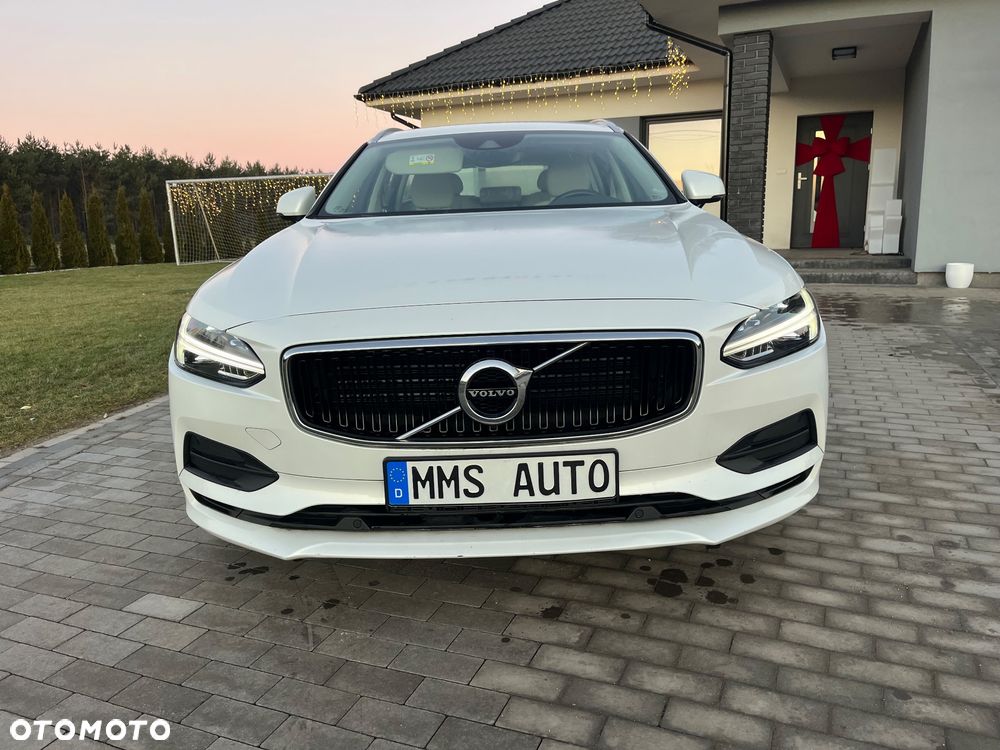 Volvo V90 D3 Geartronic Momentum Pro - 4