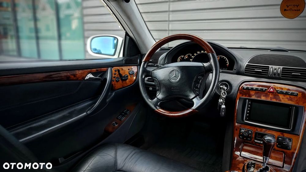 Mercedes-Benz CL - 13