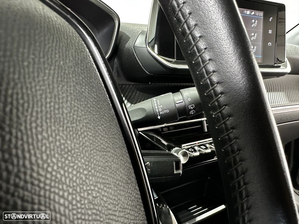 Peugeot 208 1.2 PureTech Active Pack - 26