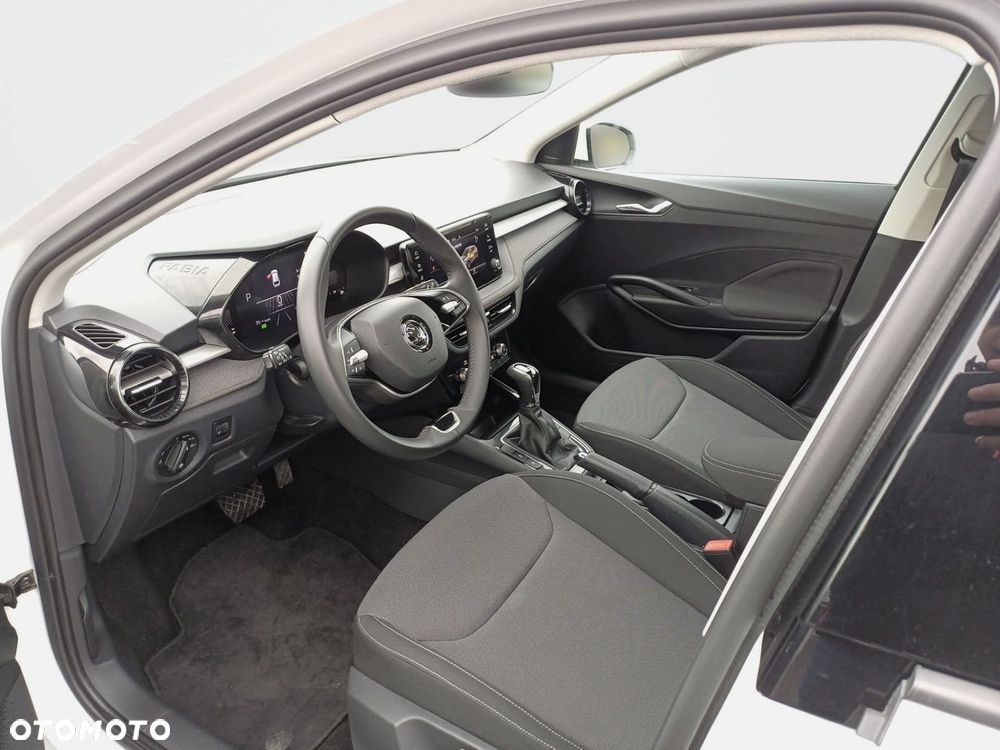 Skoda Fabia 1.0 TSI Selection DSG - 9
