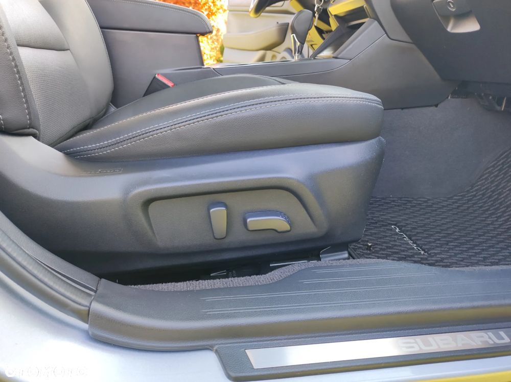 Subaru Outback 2.5i Exclusive - 18