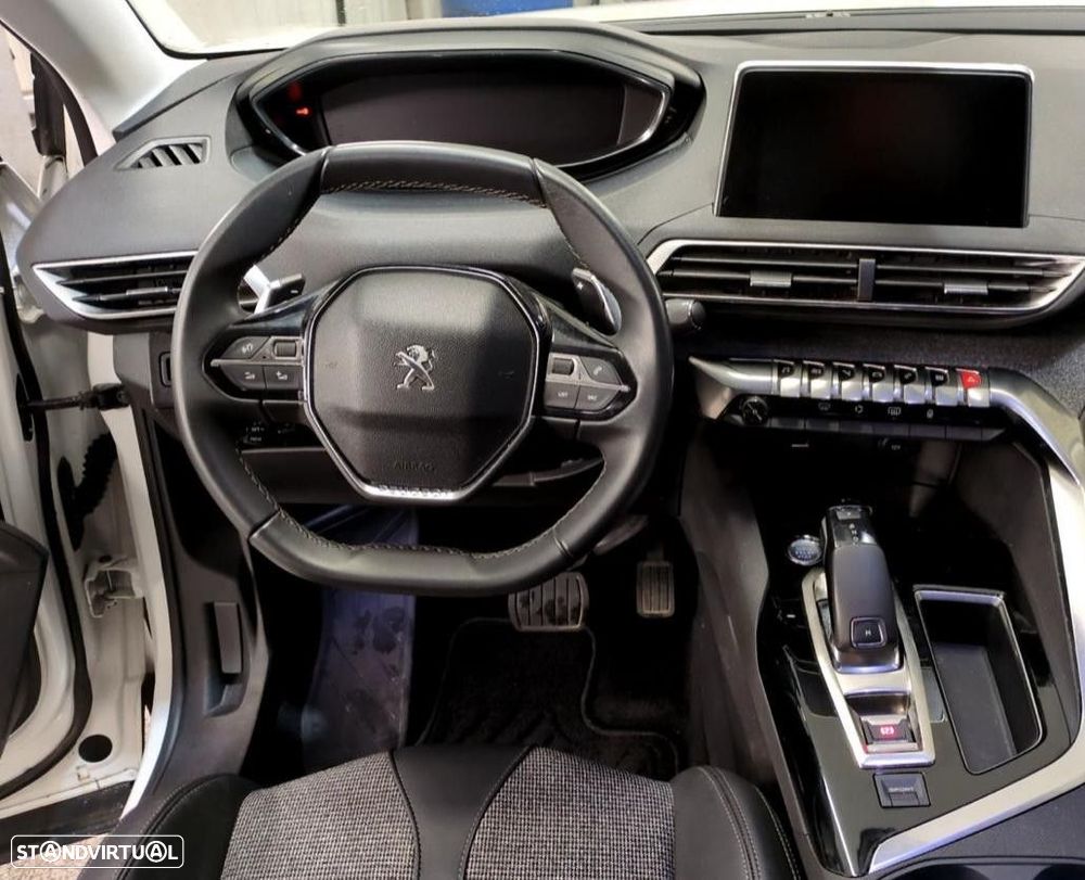 Peugeot 3008 PureTech 130 Stop & Start GPF EAT8 Allure - 7