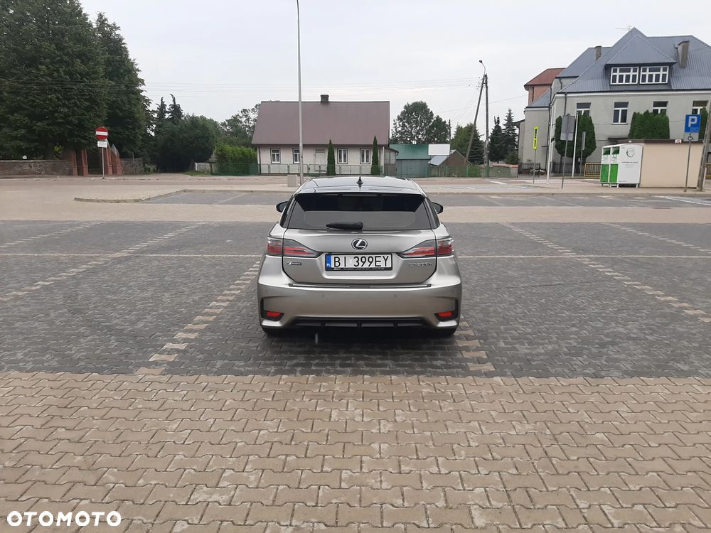 Lexus CT 200h Classic - 9