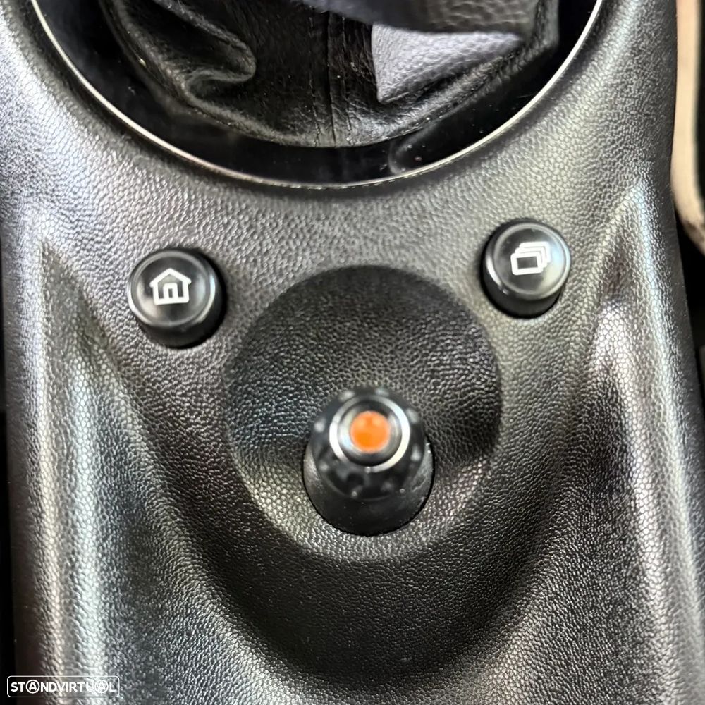 MINI Clubman Cooper D - 29