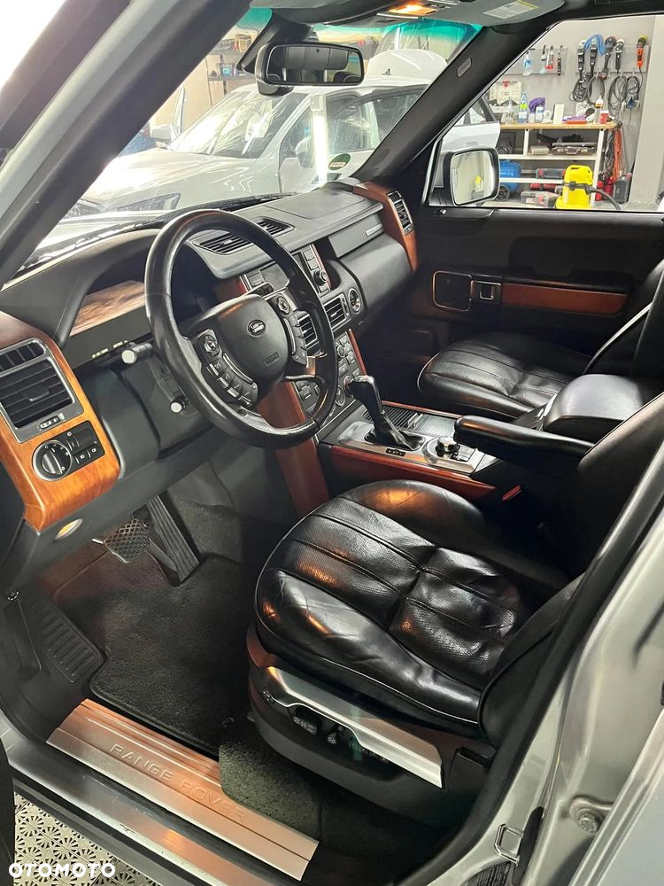 Land Rover Range Rover - 29