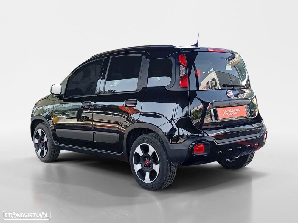 Fiat Panda 1.0 Hybrid City Cross — fotografia 3