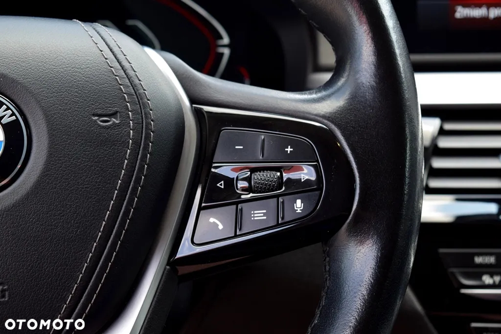 BMW Seria 5 520d Efficient Dynamics - 20