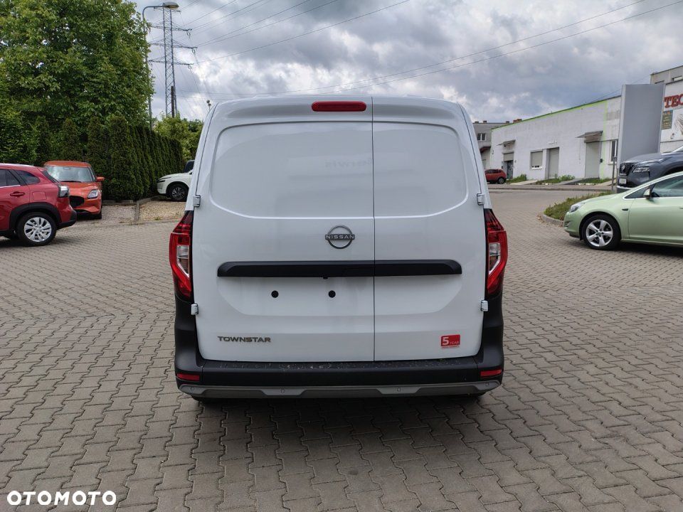 Nissan Townstar - 10
