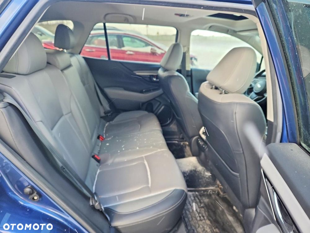 Subaru Outback 2.5i Exclusive - 10