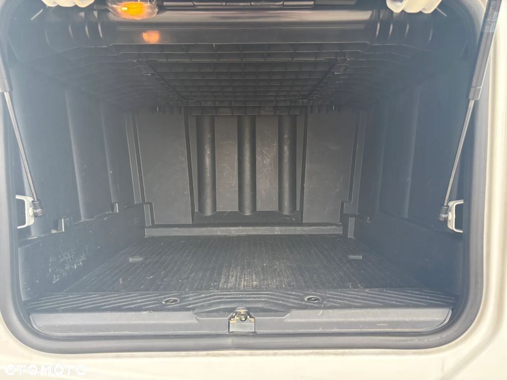 DAF XG - 30
