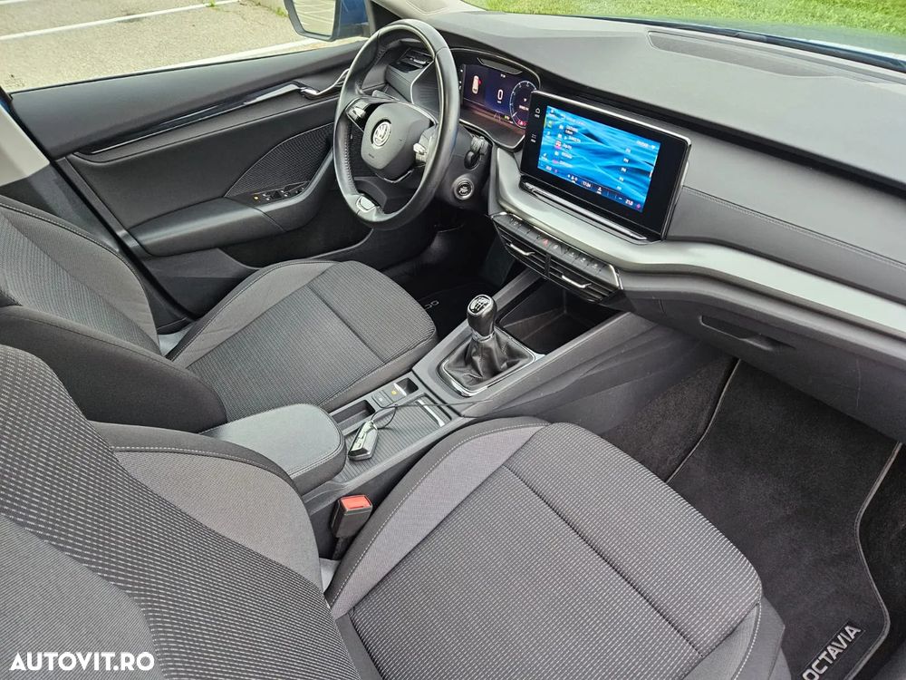 Skoda Octavia 2.0 TDI Style - 8