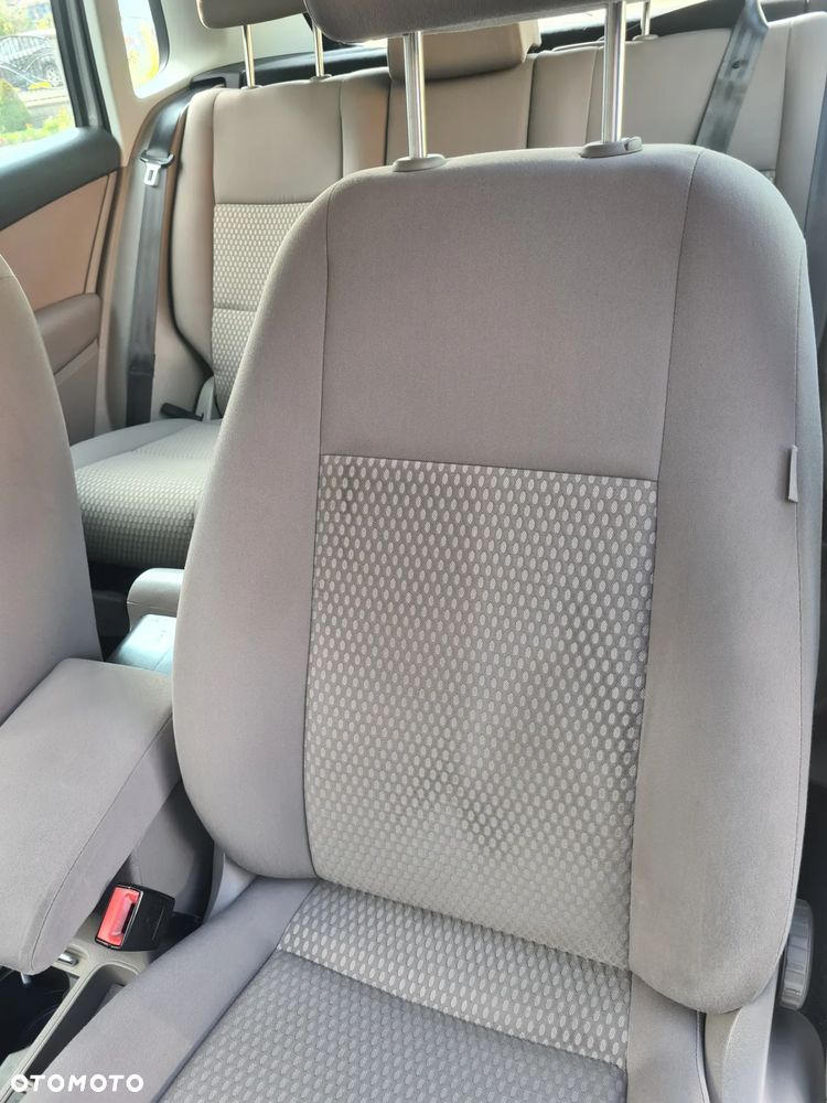 Volkswagen Tiguan 2.0 TDI DPF BlueMotion Technology Trend & Fun - 20