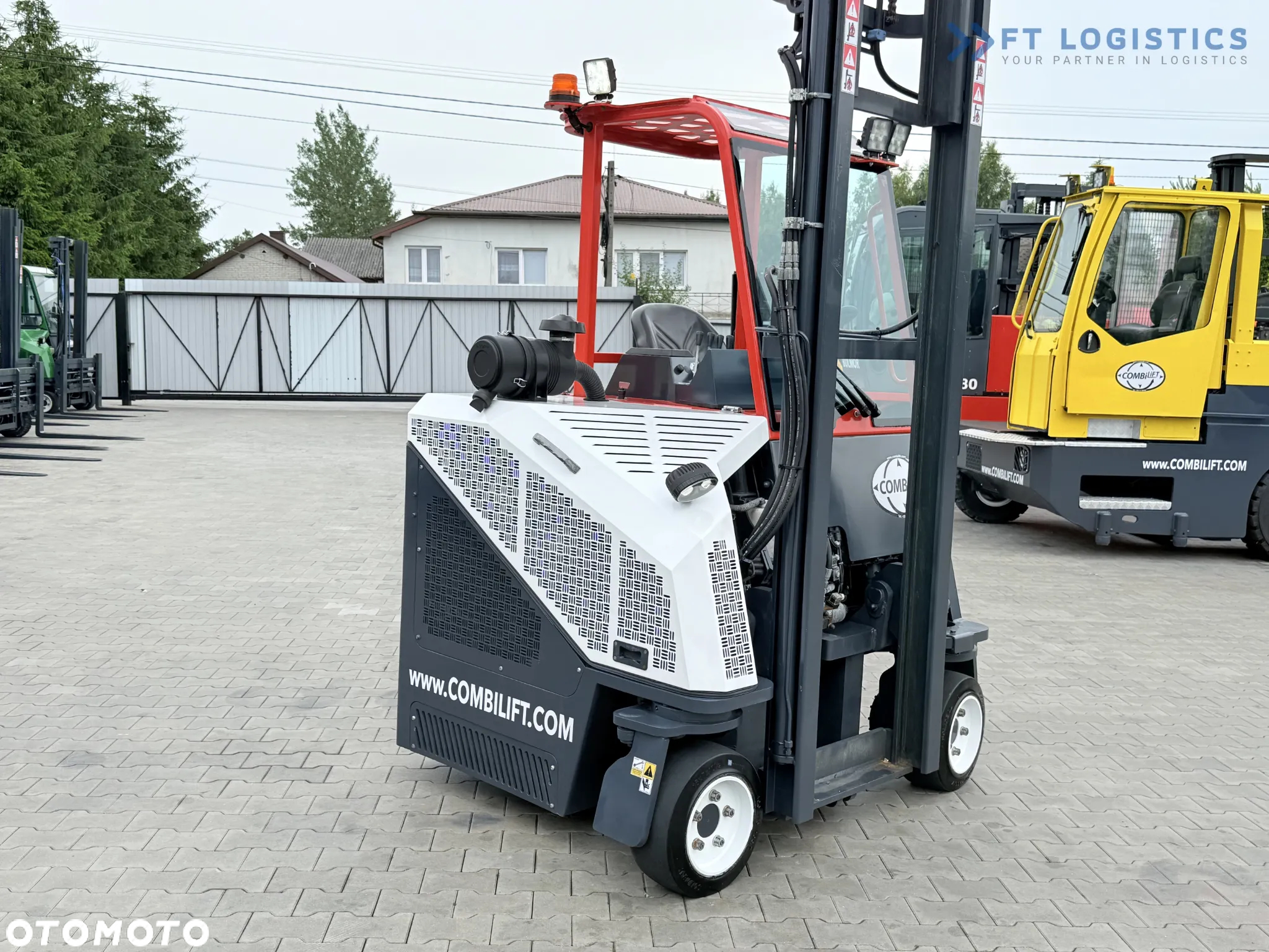 Combilift Combilift C3000CB-TRIPLEX 6000mm -2016 ROK- / JEDYNIE 2161 MTH / WOLNY SKOK / POZYCJONER WIDEŁ / DIESEL - 32