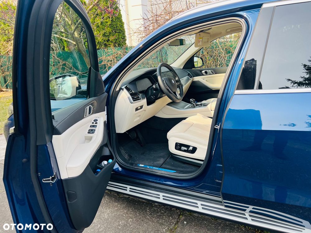 BMW X5 xDrive40i - 14