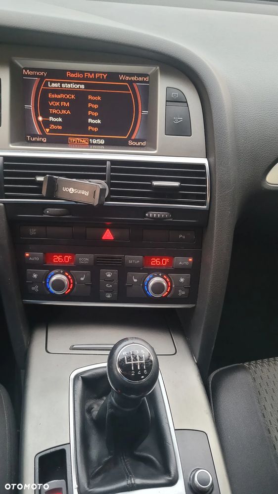 Audi A6 Avant - 8
