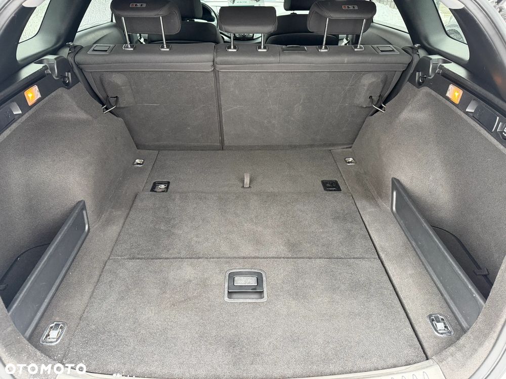 Hyundai i40 1.7 CRDi BlueDrive Business DCT - 6