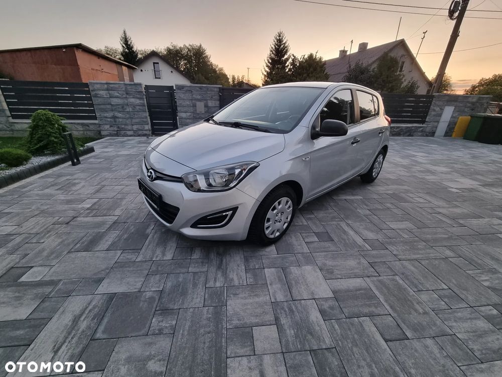 Hyundai i20 1.2 Fifa World Cup Edition - 1