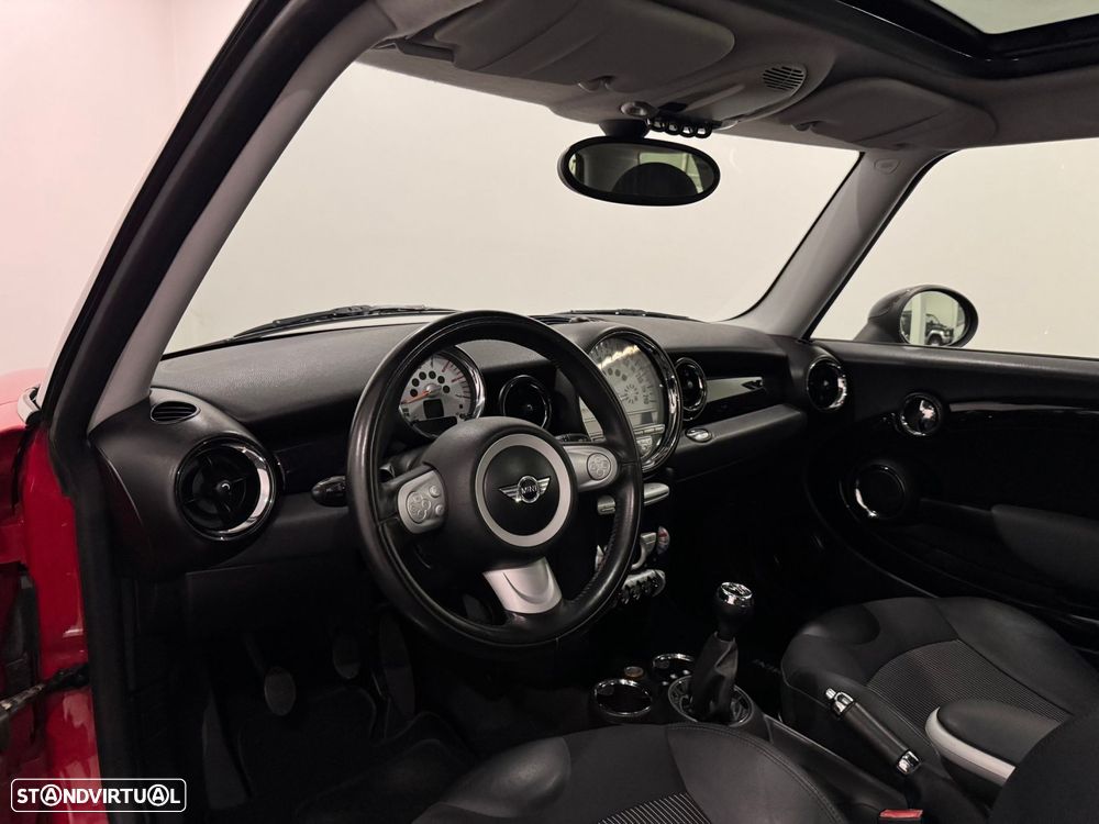 MINI 3 Portas Cooper D - 6