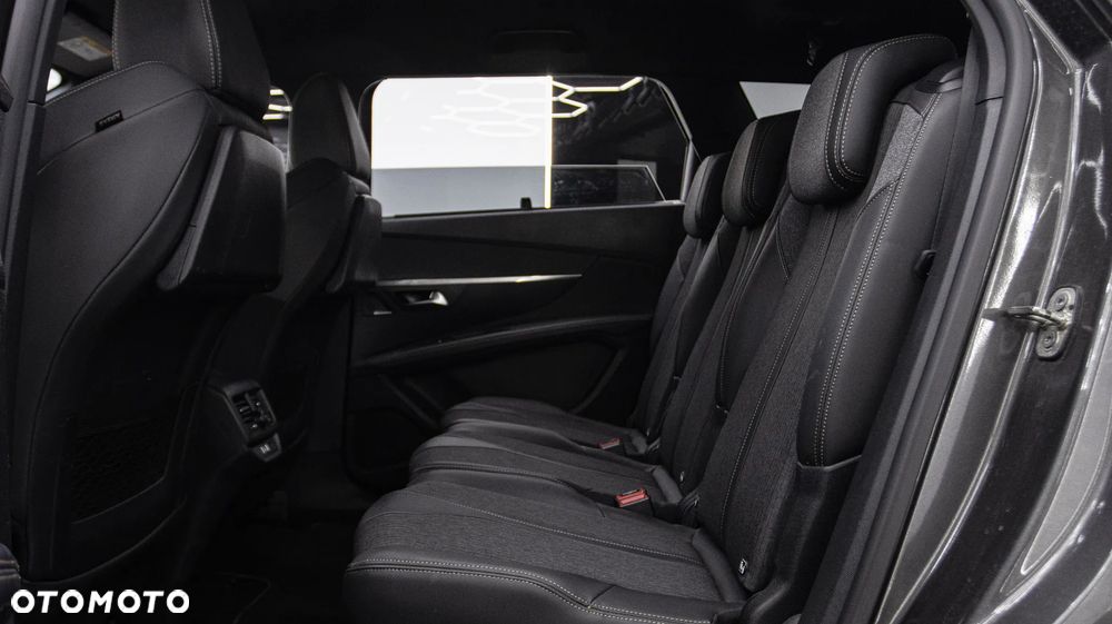 Peugeot 5008 1.6 PureTech GT Pack S&S EAT8 - 18