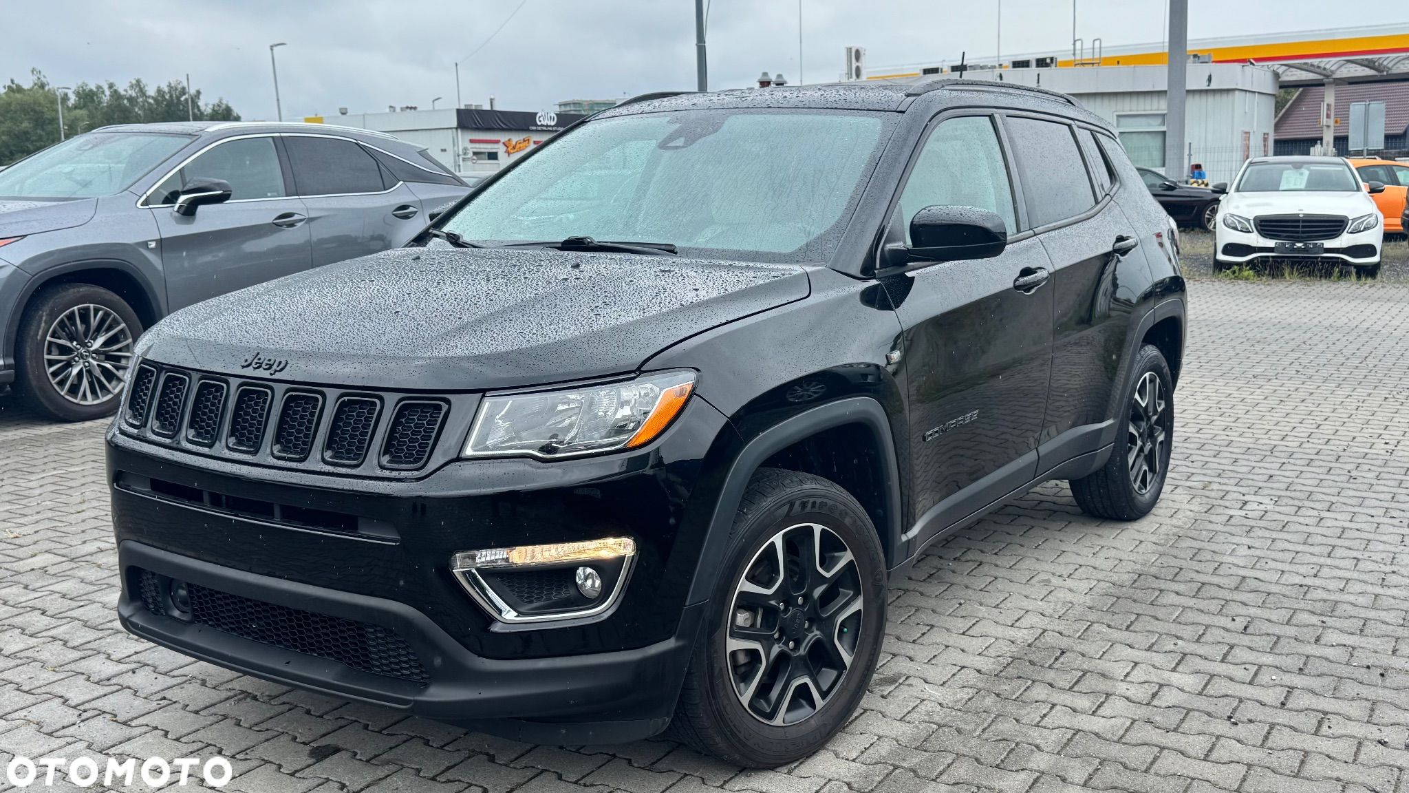 Jeep Compass - 1