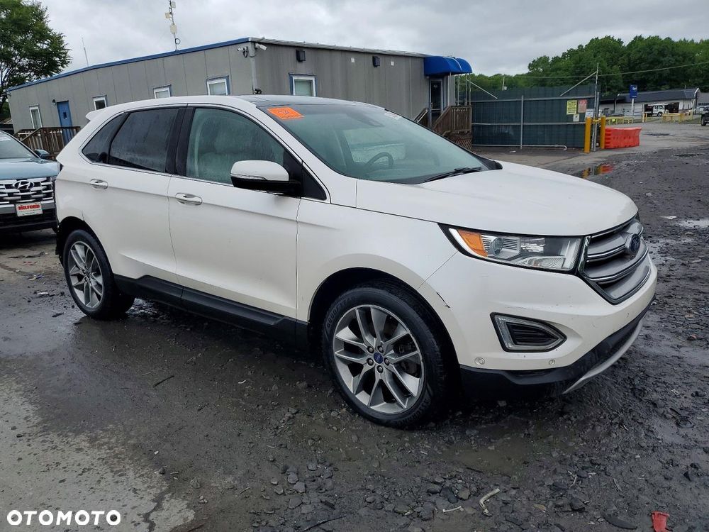 Ford Edge - 2