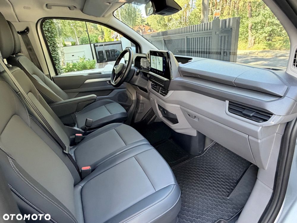 Volkswagen Caravelle 2.0 TDI L2 - 15