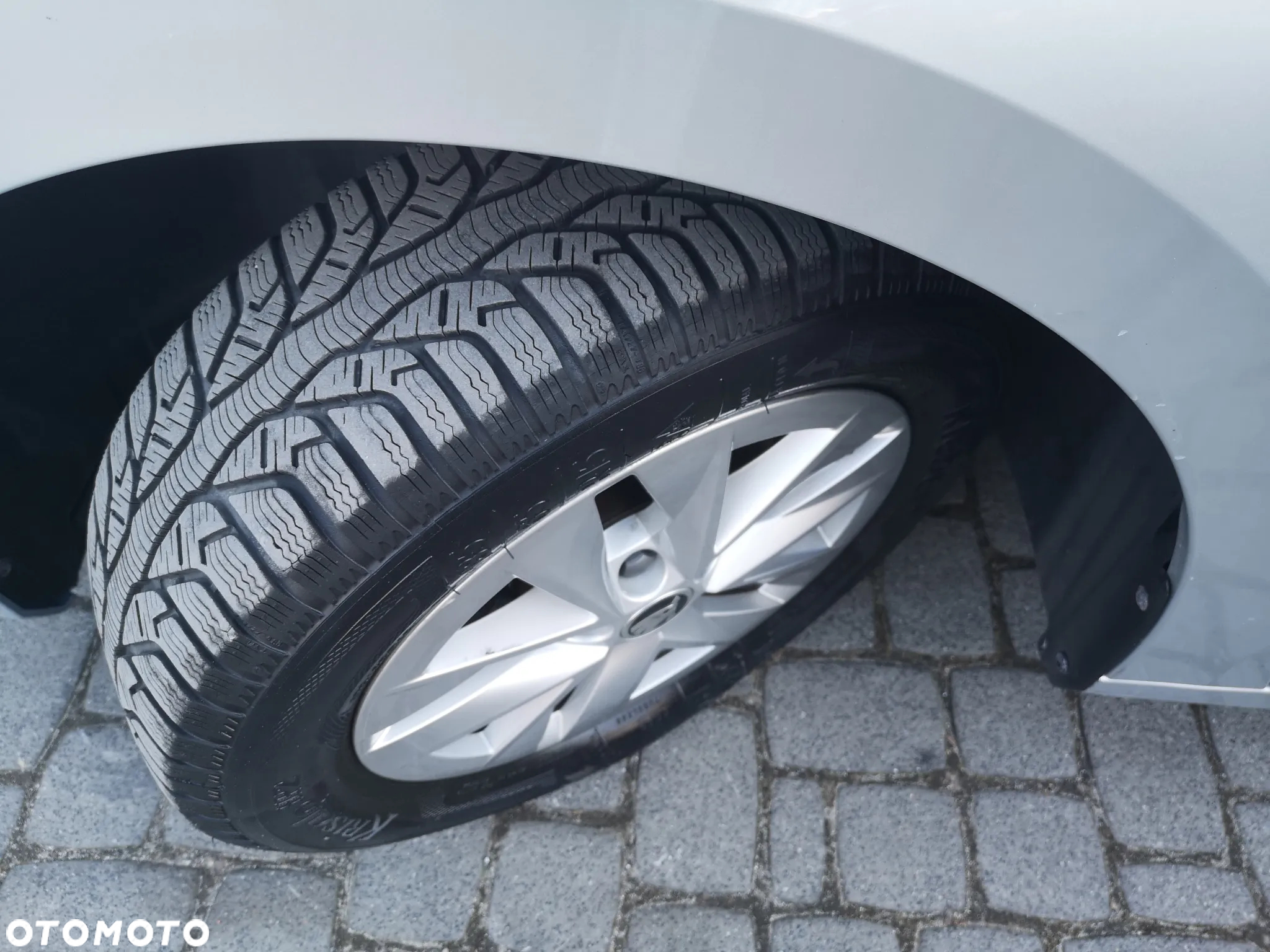 Skoda Fabia 1.0 TSI Style DSG - 25