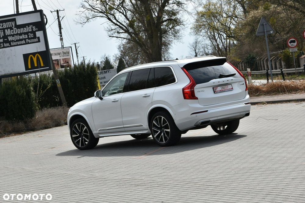 Volvo XC 90 - 5