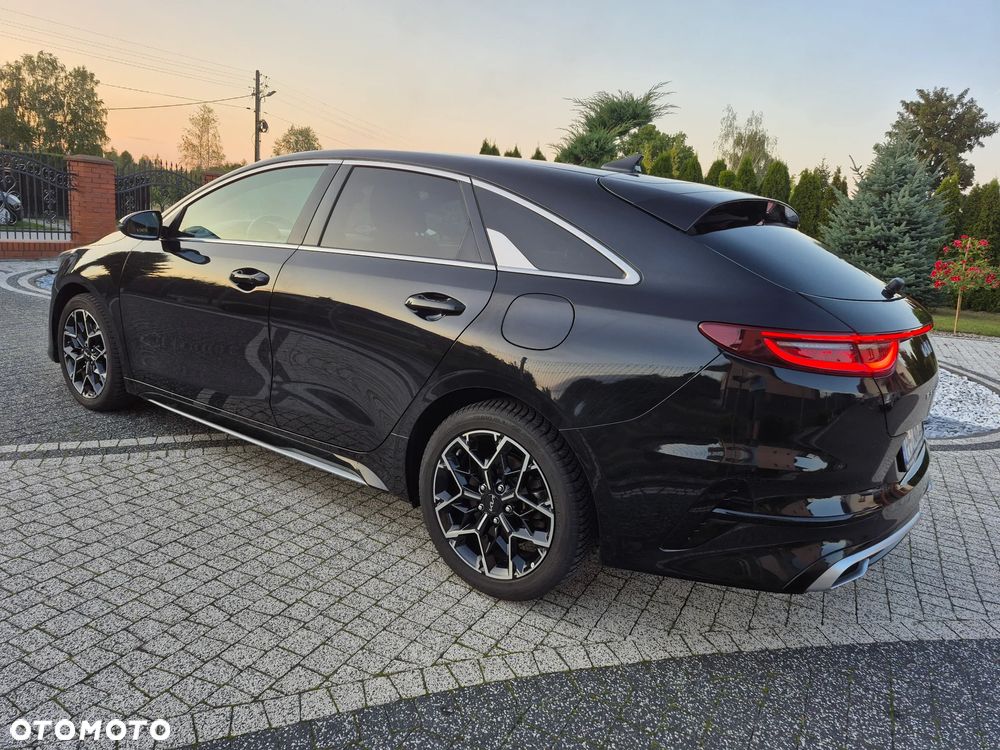 Kia ProCeed 1.5 T-GDI GT Line - 13