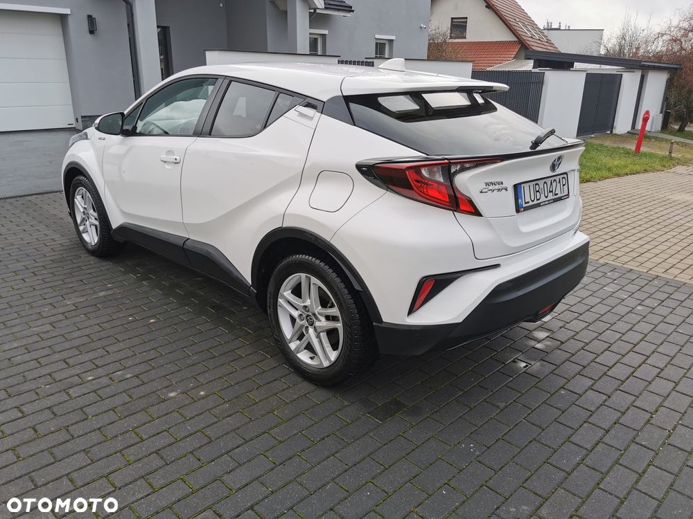 Toyota C-HR - 4