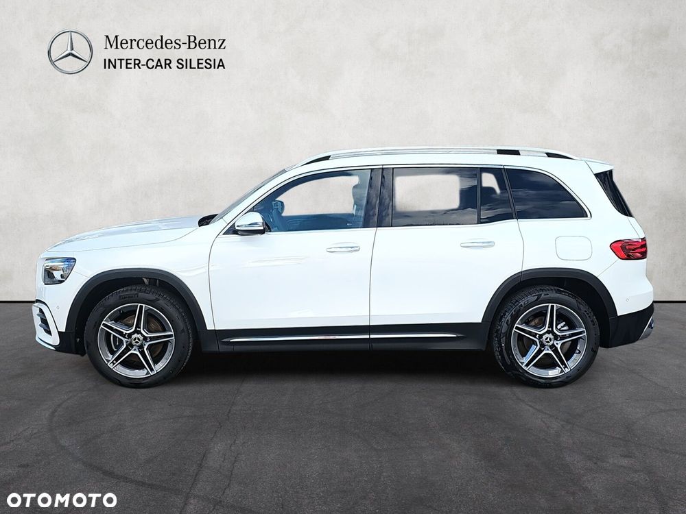 Mercedes-Benz GLB - 8