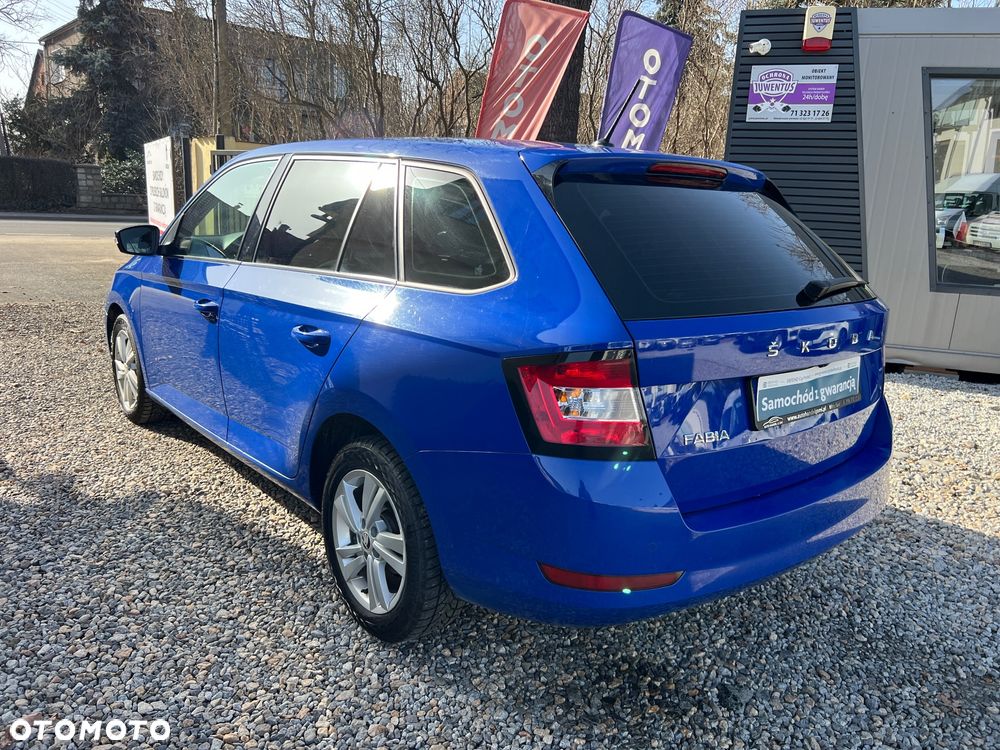 Skoda Fabia 1.0 TSI Style Color DSG - 5