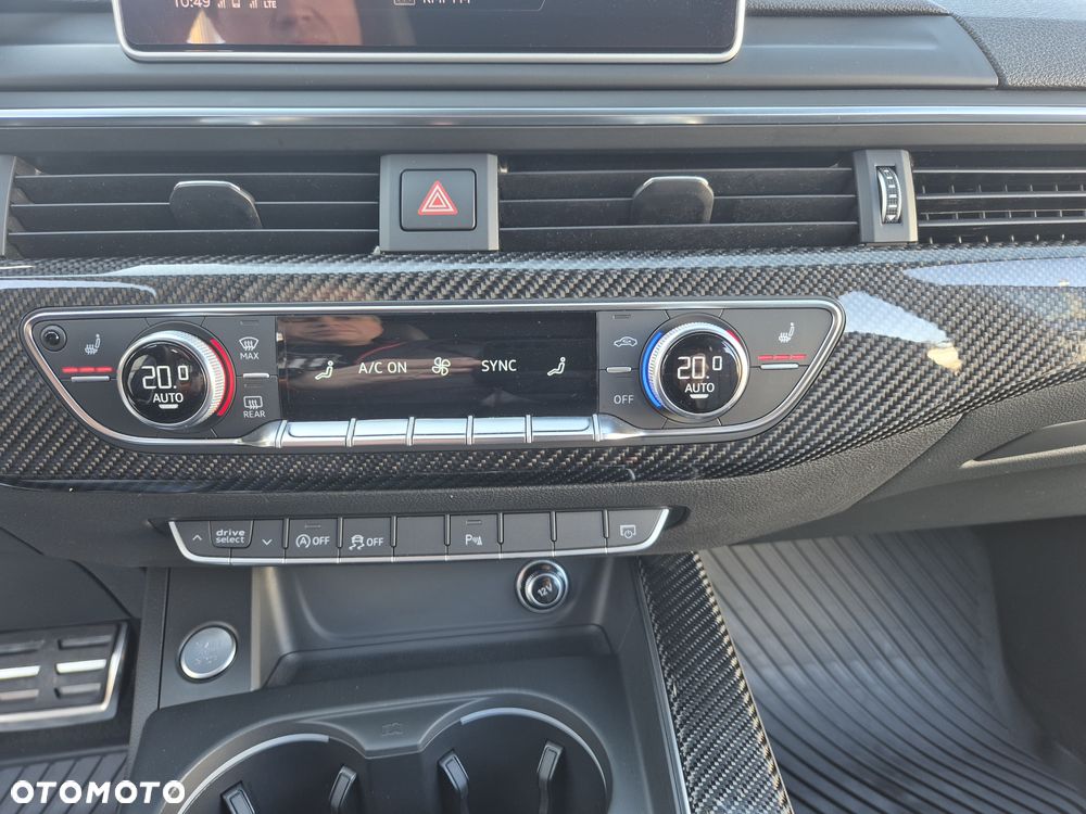 Audi A4 Avant 3.0 TDI quattro tiptronic sport - 36