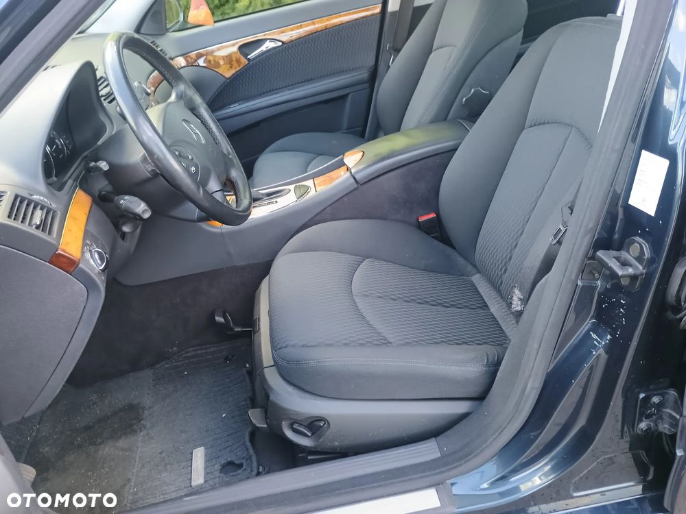 Mercedes-Benz Klasa E - 20