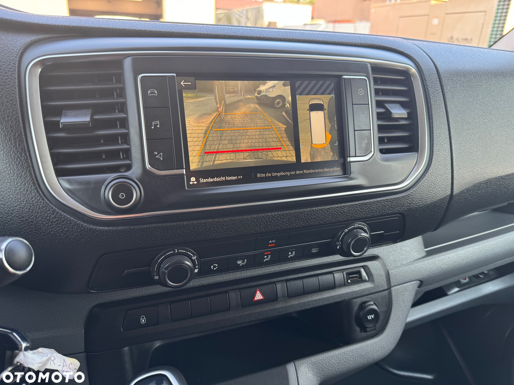 Opel Vivaro - 29