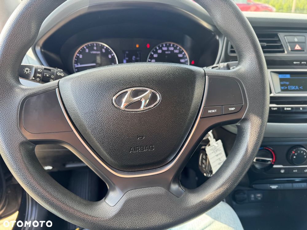 Hyundai i20 1.2 BlueDrive Fresh - 12