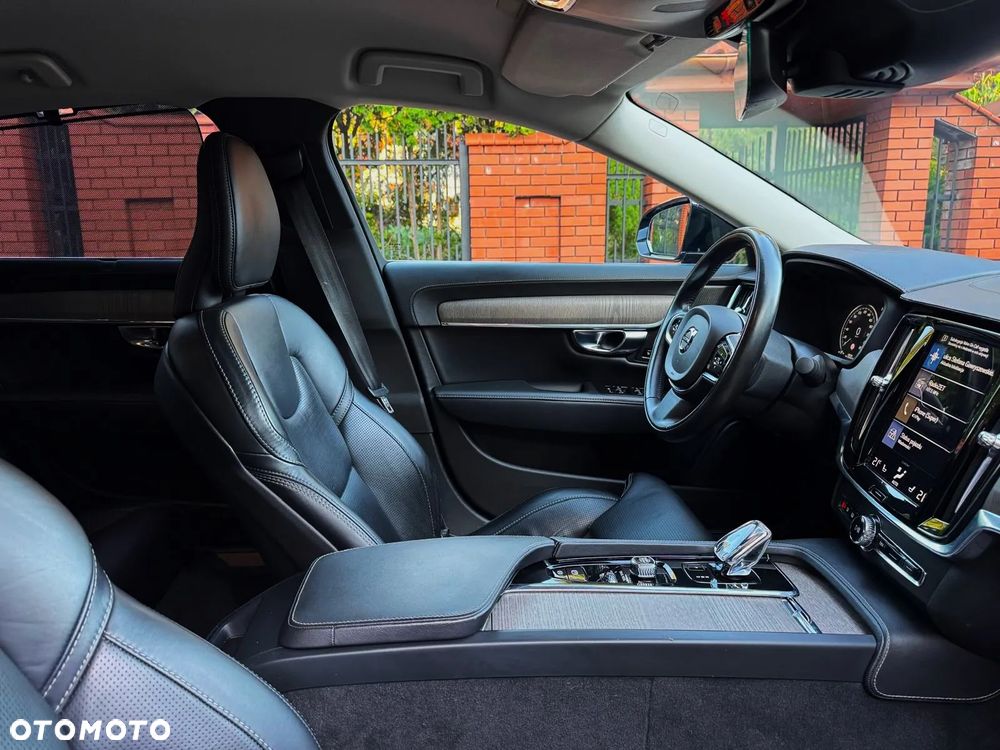 Volvo S90 D5 SCR AWD Inscription - 35
