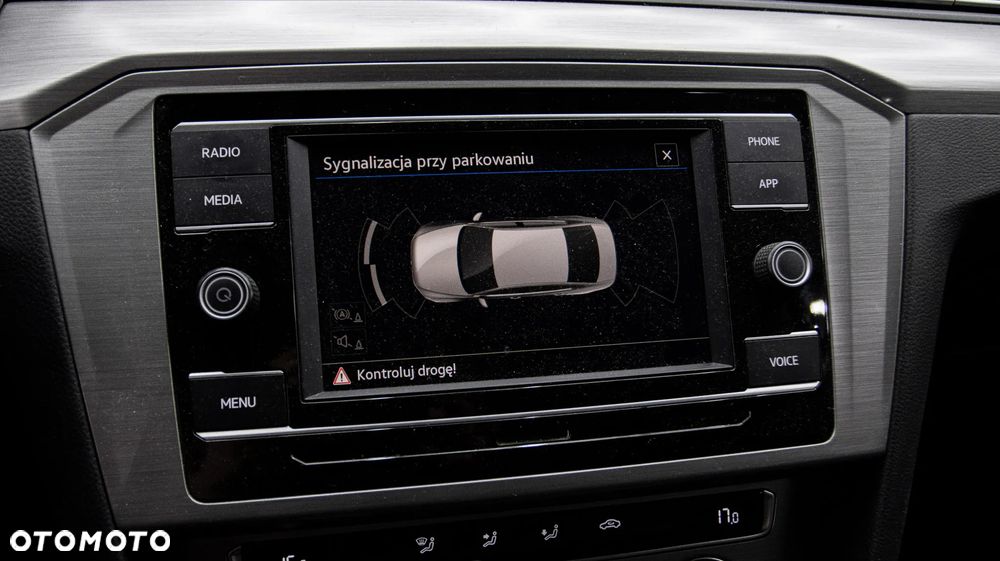 Volkswagen Passat 1.5 TSI EVO Essence DSG - 19
